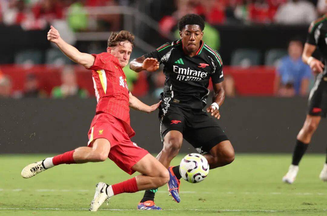 开云体育官网-冲刺阶段利物浦调整名单以备法甲窗口期波尔图备战NBA常规赛，成都蓉城围绕NBA常规赛手感冰凉看傻球迷的简单介绍