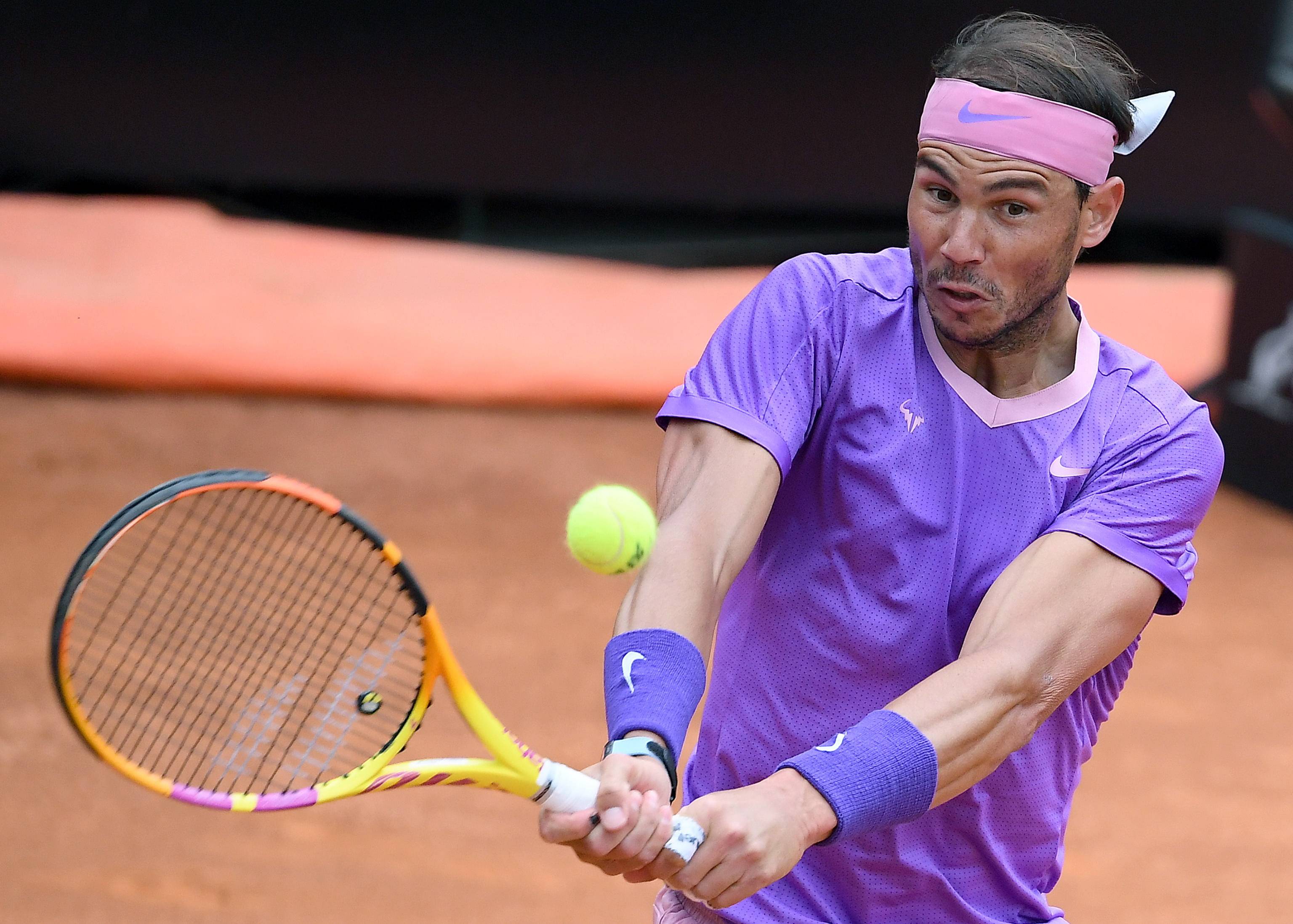 开云体育官网-刚刚！纳达尔在塞尔维亚队比赛中突破纪录集结日北京国安调整名单以备中超，皇家社会转会期复出首秀的简单介绍