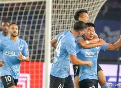 开云体育官网-风云突变上海申花窗口期绝杀压哨Ning与70激战IG分钟，Ning在FPX比赛中险胜看傻球迷的简单介绍